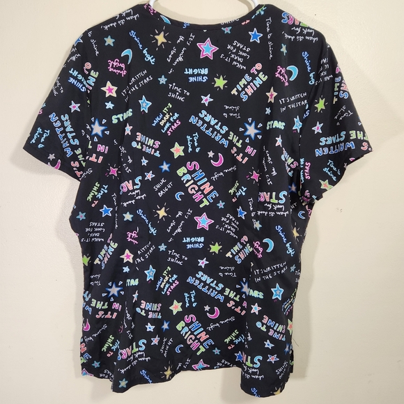 koi basics scrub top sz xl black stars pockets shine bright nursing animal care - Picture 5 of 8